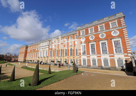 Hampton Court, SW London, England, UK. 19th February 2016. It was a bright sunny morning at Hampton Court in south west London, with blue skies and fluffy clouds over the palace gardens. Credit:  Julia Gavin UK/Alamy Live News Stock Photo