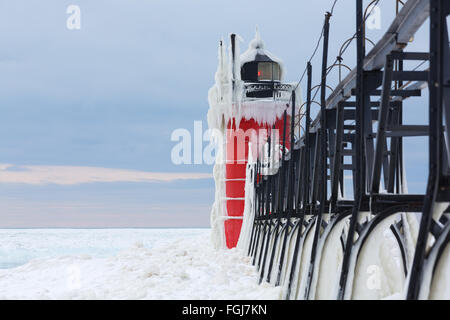 Lake Michigan South Haven Breakwater Light covered in ice Stock Photo