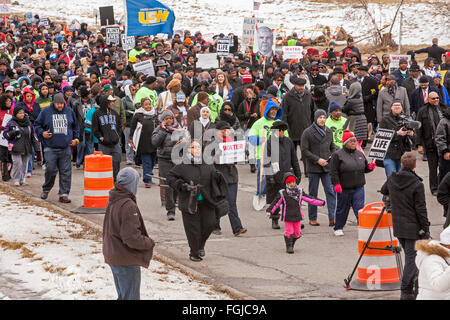 Flint, Michigan USA - 19th February 2016 - Residents marched to the Flint water treatment plant to demand the rebuilding of the city's water infrastructure. Credit:  Jim West/Alamy Live News Stock Photo