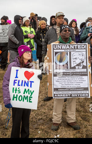 Flint, Michigan USA - 19th February 2016 - Residents marched to the Flint water treatment plant to demand the rebuilding of the city's water infrastructure. Credit:  Jim West/Alamy Live News Stock Photo