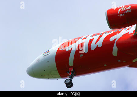 CHIANGMAI, THAILAND - SEPTEMBER 8 2014: HS-ABS Airbus A320-200 of Thaiairasia. landing to Chiangmai airport from Hatyai. Stock Photo