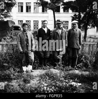 Second World War / WWII, Soviet Union, Soviet prisoners of war, Ukraine, summer 1941, photo taken by a member of the German Reich Labour Service (Reichsarbeitsdienst, RAD), , Additional-Rights-Clearences-Not Available Stock Photo
