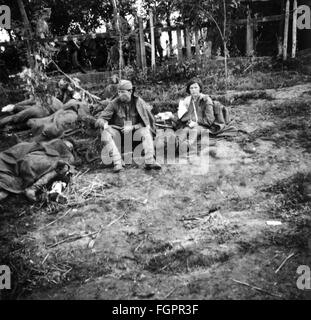 Second World War / WWII, Soviet Union, summer 1941, wounded Soviet prisoners of war, Ukraine, Army Group South, Additional-Rights-Clearences-Not Available