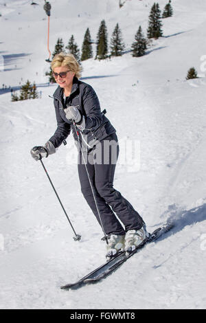 Lech, Austria. 22nd February, 2016. (L-r) Dutch Princess Alexia ...