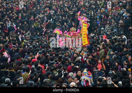Quanjiao, China's Anhui Province. 23rd Feb, 2016. Villagers take part in a rural folk parade wishing for a peaceful and prosperous year, in Quanjiao County, east China's Anhui Province, Feb. 23, 2016. Credit:  Du Yu/Xinhua/Alamy Live News Stock Photo