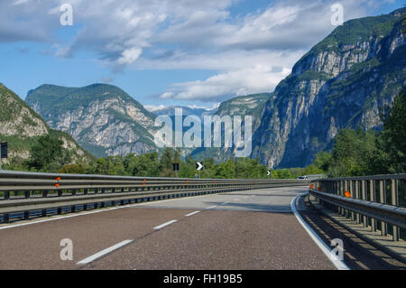 Suganertal im Trentino, Norditalien - Valsugana valley in Trentino Alps, northern Italy Stock Photo