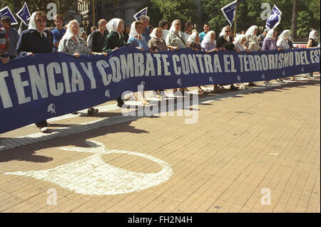 Mothers of Plaza de Mayo gather weekly to remind the world of the Disappeared. Buenos Aires Argentina South America. 2000s 2002 HOMER SYKES Stock Photo