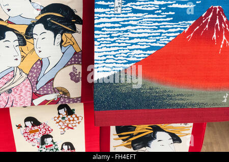 Traditional Japanese art prints and bags for sale, Nakamise-dori, Asakusa, Tokyo, Japan Stock Photo