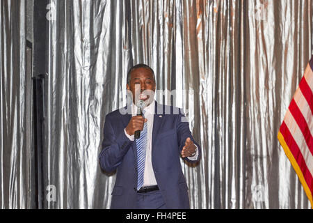 Summerlin, Nevada, USA. 23rd February, 2016. Ben Carson campaigns for the Republican presidential nomination at the Mountain Shadows Community Center in Summerlin. Mr. Carson is currently trailing in the polls, with the caucus happening later tonight. Credit:  Jennifer Mack/Alamy Live News Stock Photo