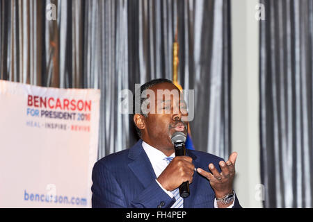 Summerlin, Nevada, USA. 23rd February, 2016. Ben Carson campaigns for the Republican presidential nomination at the Mountain Shadows Community Center in Summerlin. Mr. Carson is currently trailing in the polls, with the caucus happening later tonight. Credit:  Jennifer Mack/Alamy Live News Stock Photo