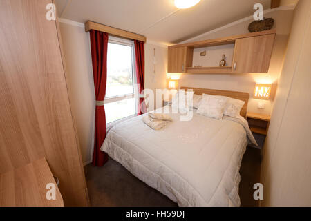 Double Bedroom Interior Of A Static Caravan Fh59dj 