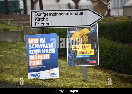 Ottrau, Germany. 10th Feb, 2016. Election signs in Ottrau, Germany, 10 February 2016. PHOTO: UWE ZUCCHI/DPA/Alamy Live News Stock Photo