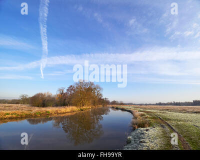 River Wey Near Ripley Surrey on a still clear frosty winters morning Stock Photo