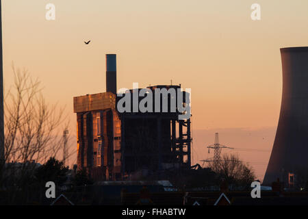 Didcot, Oxfordshire, UK. 24th February 2016. Didcot Power Plant. Part of the building that collapsed yesterday in a power plant in Oxford that killed one crew and three missing. Credit:  Pete Lusabia/Alamy Live News Stock Photo