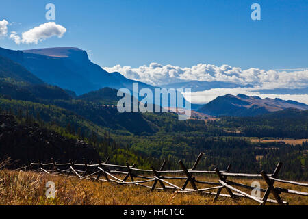 BRISTOL HEAD rises to 12713 feet in the SAN JUAN MOUNTAINS in SOUTHERN COLORADO Stock Photo