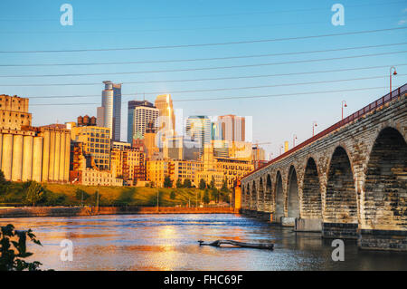 Downtown Minneapolis, Minnesota in the morning with famous Stone Arch bridge Stock Photo
