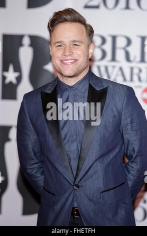 London, UK. 24th Feb, 2016. Olly Murs arrives at the BRIT Awards at The O2 Arena in London, England, on 24 February 2016. Credit:  dpa picture alliance/Alamy Live News Stock Photo