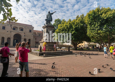 Statue of Christopher Columbus at  Parque Colon, capital Santo Domingo,  Dominican Republic, Carribean, America, Stock Photo