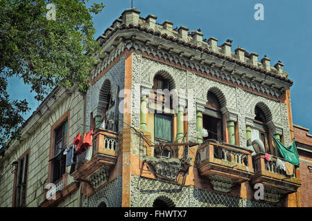 Colonial-style building facades and balconies in Old Havana, Cuba Stock Photo