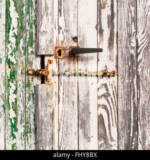 Peeling paint on fishing/workshop hut in Le Chateau d'Oleron,  Ile d'Oleron Stock Photo