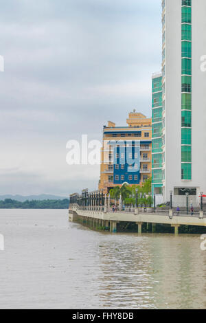 Moderns buildings and boradwalk at the front of guayas river at Puerto Santa Ana in Guayquil, Ecuador. Stock Photo