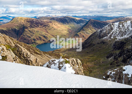 Winter View  north east to Fleetwith Pike  from the High Stile to High Crag ridge above Buttermere in the Lake District National Park, Cumbria, UK Stock Photo