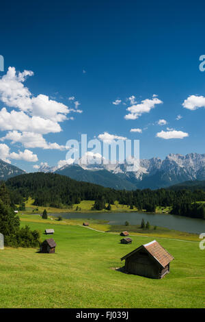 Geroldsee or Wagenbrüchsee, Karwendel mountains behind, Krün near Mittenwald, Werdenfelser Land, Upper Bavaria, Bavaria Stock Photo