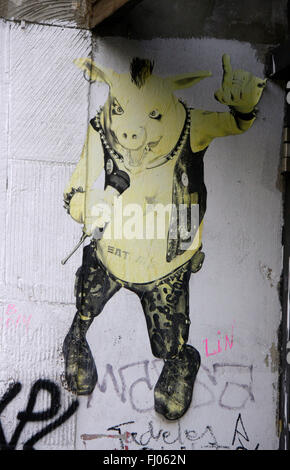 Street Art/ Graffity: Schweine Punker, Berlin. Stock Photo