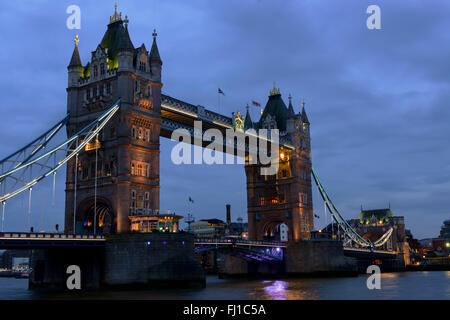 Tower of London, Tower Bridge at night Stock Photo