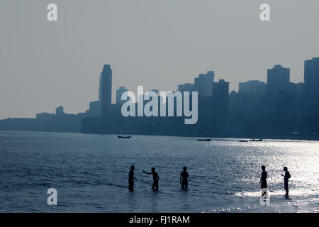 People on Chowpatty beach, Mumbai, India Stock Photo