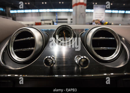 Bentley Bentayga interior detail - 2016 Chicago Auto Show Stock Photo