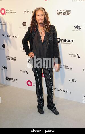 Steven Tyler at arrivals for 2016 Elton John AIDS Foundation Academy Awards Viewing Party - Part 2, West Hollywood Park, Los Angeles, CA February 28, 2016. Credit:  Everett Collection Inc/Alamy Live News Stock Photo