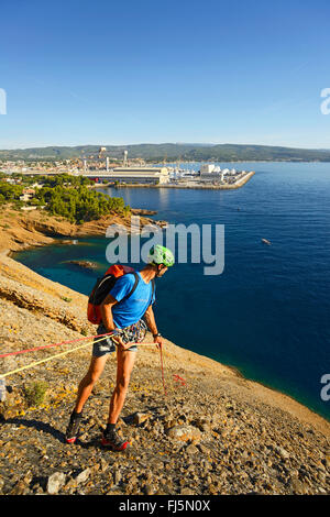 climber at coastal rock Bec de l'Aigle, France, Provence, Calanques National Park, La Ciotat Stock Photo