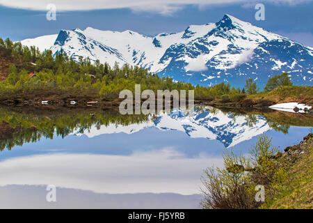 mountain reflection in Korgfjellet, Norway, Nordland, Korgfjellet Stock Photo