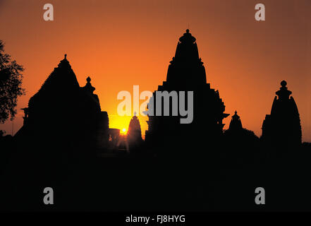 Temple, khajuraho, madhya pradesh, india, asia