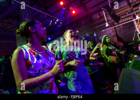 Havana, Cuba. 29th Feb, 2016. Participants dance at a cocktail gala marking the start of the cigar festival, in Havana, capital of Cuba, Feb. 29, 2016. Cigar enthusiasts from around the globe gathered here this week for the 18th Habanos Festival. Credit:  Liu Bin/Xinhua/Alamy Live News Stock Photo