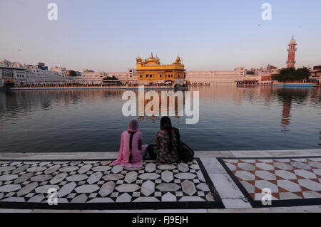 Golden temple, amritsar, punjab, india, asia Stock Photo