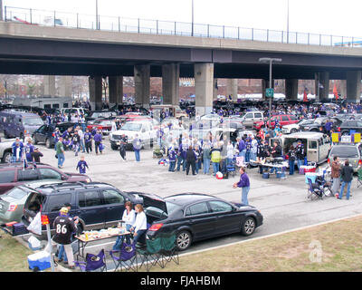 A tailgate party at Baltimore Ravens game at M&T Bank Stadium ...