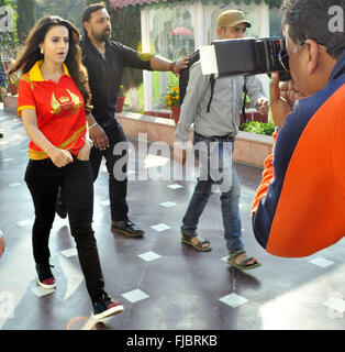 Patiala, India. 01st Mar, 2016. Bollywood Actress Amisha Patel during the launch of firsst team of B.C.L Punjab Royal Patialvi team to play in the ‘box cricket league-Punjab' at Gymkhana Club in India. © Rajesh Sachar/Pacific Press/Alamy Live News Stock Photo