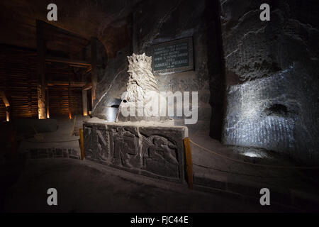Europe, Poland, Wieliczka Salt Mine, King Casimir the Great (Kazimierz Wielki) rock salt sculpture, Unesco World Heritage site Stock Photo