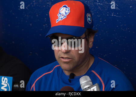 Port St Lucie, United States. 28th Feb, 2016. Mike Piazza visits New York Mets at Tradition Field in Port St Lucie, Florida. © Louise Wateridge/Pacific Press/Alamy Live News Stock Photo