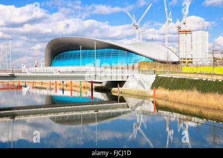 London Aquatics Centre designed by Zaha Hadid in the Queen Elizabeth Olympic Park, Stratford, East London, UK Stock Photo