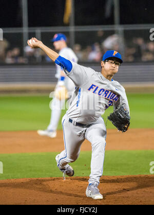 Orlando, FL, USA. 1st Mar, 2016. Starting Florida pitcher Dane Dunning (3) during NCAA baseball game action between the Florida Gators and the UCF Knights. Florida defeated UCF 9-5 at Jay Bergman Field in Orlando, FL Romeo T Guzman/CSM/Alamy Live News Stock Photo