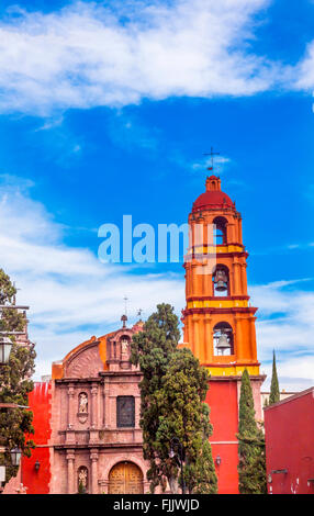 Templo Del Oratorio De San Felipe Neri Church Facade San Miguel de Allende, Mexico. Built in 1700s Stock Photo