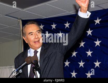 Towson Maryland,, USA, 1996 Senator Robert Dole, Republican from Kansas. Makes a campaign stop at the Local VFW post.  Robert Joseph 'Bob' Dole  is an American politician who represented Kansas in the United States Senate from 1969 to 1996 and in the House of Representatives from 1961 to 1969. In 1976 he was the Republican Party nominee for Vice President and incumbent President Gerald Ford's running mate. In the presidential election of 1996, he was the Republican nominee for President, unsuccessfully challenging incumbent President Bill Clinton.  Credit: Mark Reinstein Stock Photo