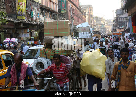 19 February 2016. Barabazaar Road traffic West Bengal, Kolkata. Photo by Palash Khan Stock Photo