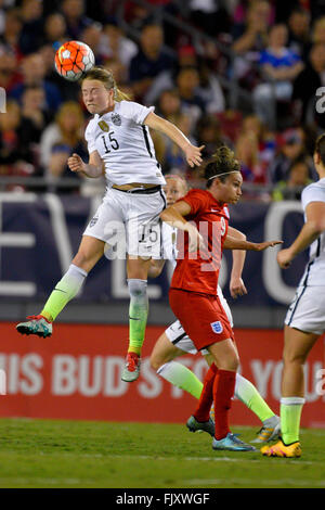 Tampa, Florida, USA. 3rd Mar, 2016. US defender EMILY SONNETT (15) goes airborne for a ball against England during the She Believes Cup at Raymond James Stadium. © Scott A. Miller/ZUMA Wire/Alamy Live News Stock Photo