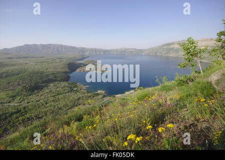 Nemrut Dagi caldera and crater lake (Sogukgöl, cold lake). Turkey, Eastern Anatolia Stock Photo