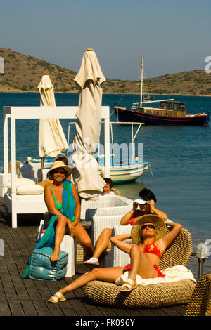 Griechenland, Kreta, Agios Nikolaos, Badesteg bei Plaka Stock Photo