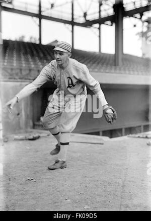 Bob Shawkey, Major League Baseball Player, Philadelphia Athletics, Portrait, 1913.jpg Stock Photo